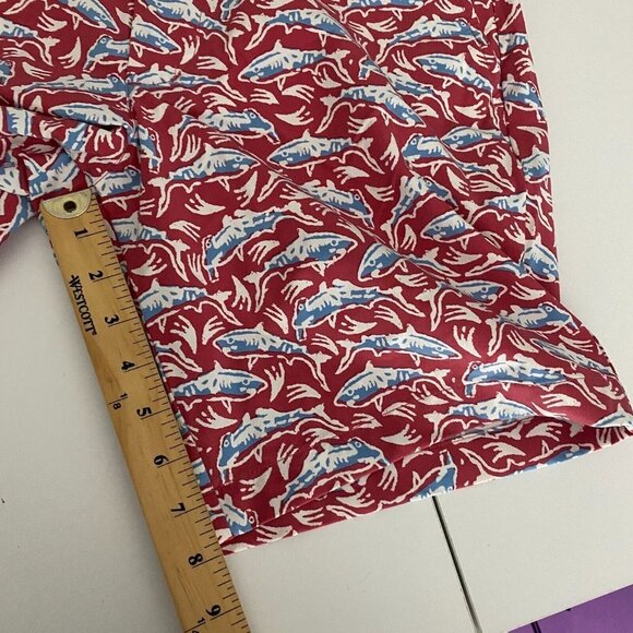 Vineyard Vines Performance Breaker Shorts Size 30 Red Mariner Fish Pattern - Picture 10 of 10